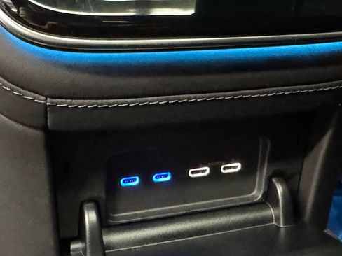 Used 2024 Mercedes-Benz S 63 AMG S w/ Carbon Fiber Exterior Package image 55