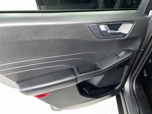Used 2023 Ford Escape ST-Line FWD image 20
