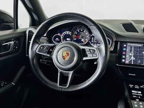 Certified 2023 Porsche Cayenne Platinum Edition AWD/4WD image 23
