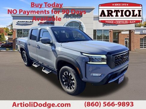 Used 2022 Nissan Frontier PRO-4X w/ Technology Package image 1