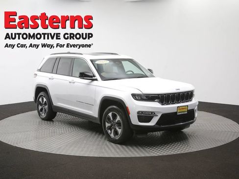 Used 2024 Jeep Grand Cherokee Limited 4xe AWD/4WD image 55