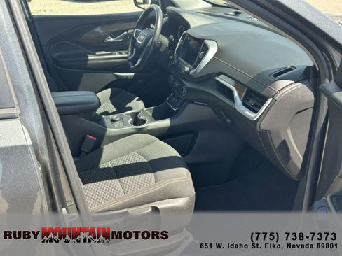 Used 2021 GMC Terrain SLE w/ Driver Convenience Package AWD/4WD image 26