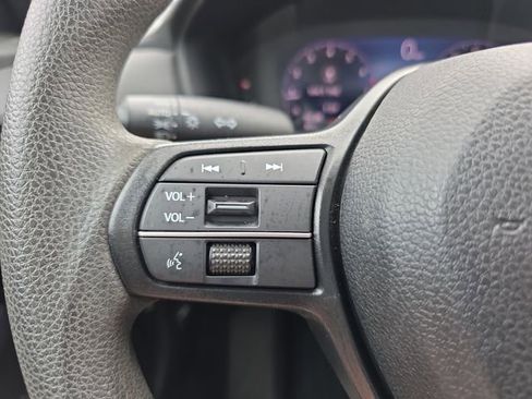 Used 2024 Honda Accord EX image 19