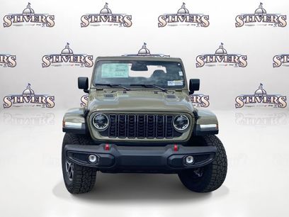 New 2026 Jeep Gladiator Rubicon w/ Steel Power Dome Hood Package