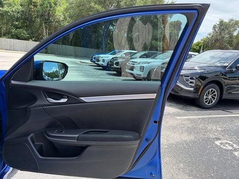 Used 2019 Honda Civic LX image 33