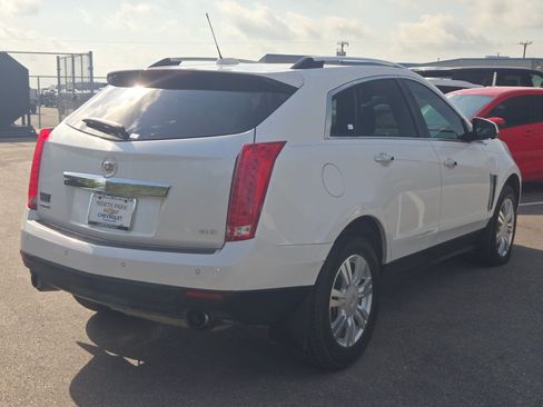 Used 2015 Cadillac SRX Luxury w/ Driver Awareness Package FWD image 3