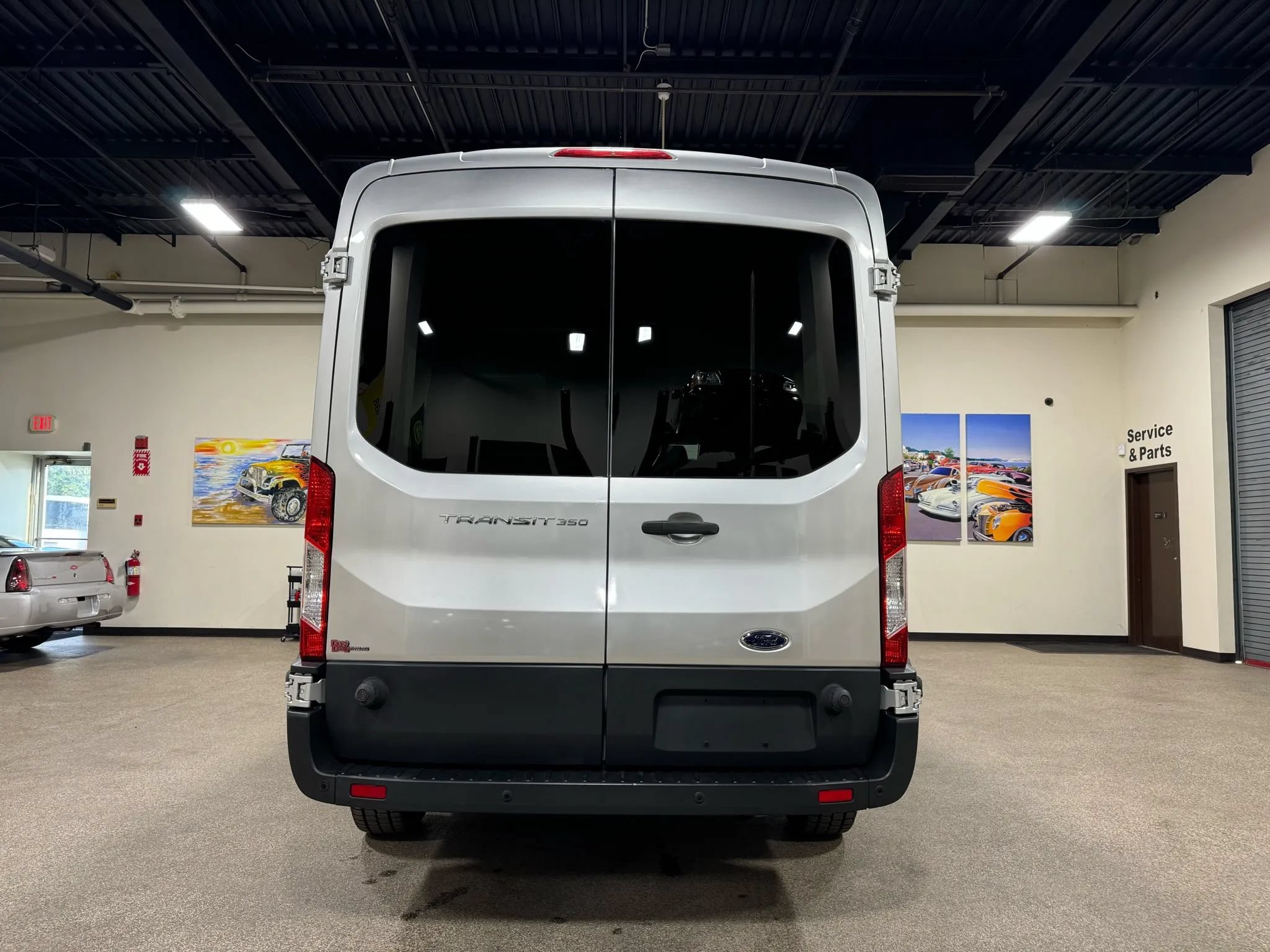 Used 2015 Ford Transit 350 148 Medium Roof RWD image 7