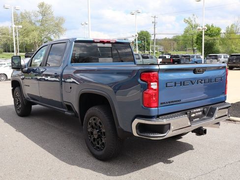 New 2026 Chevrolet Silverado 2500 LT w/ Safety Package AWD/4WD image 32