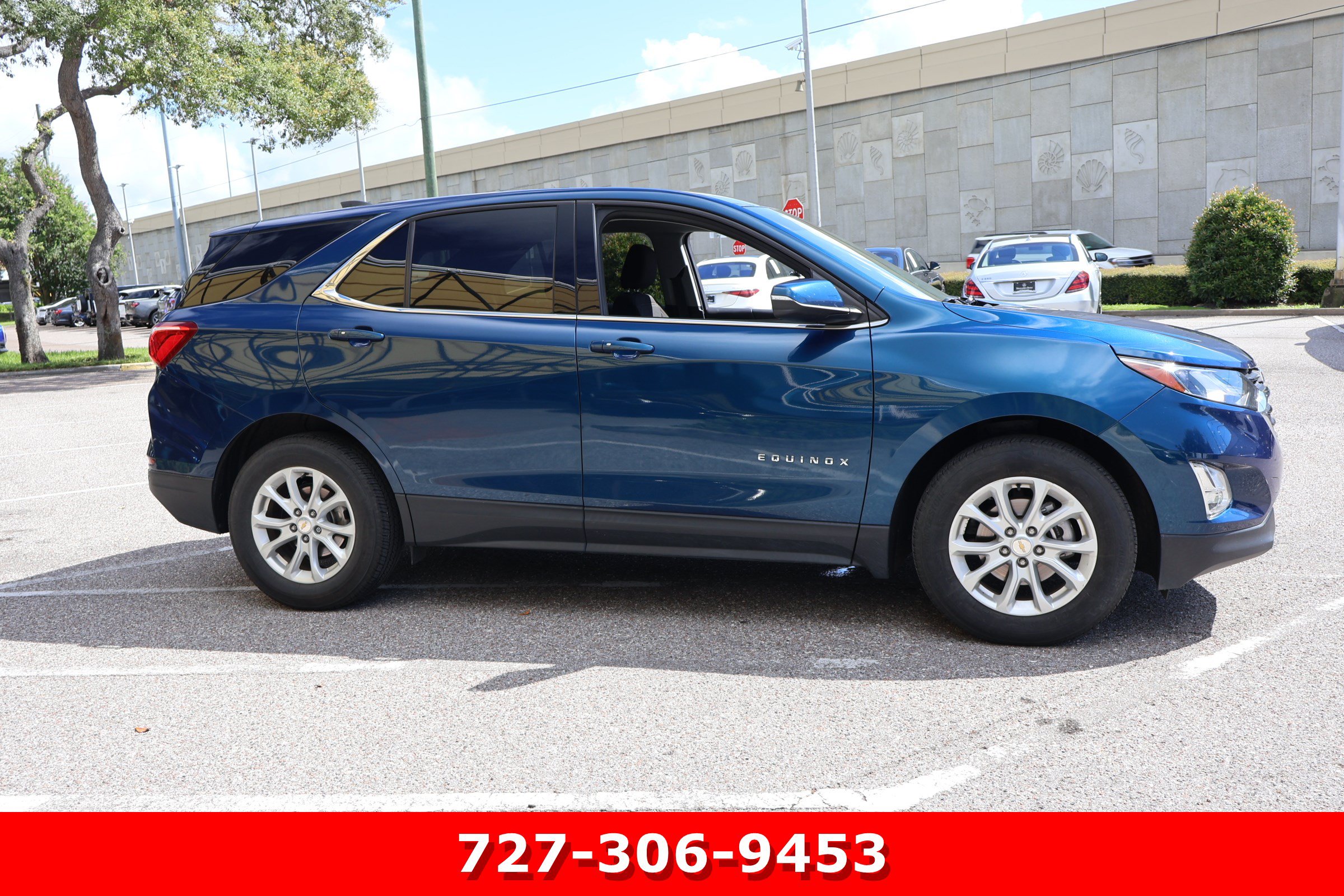 Used 2019 Chevrolet Equinox LT FWD image 10