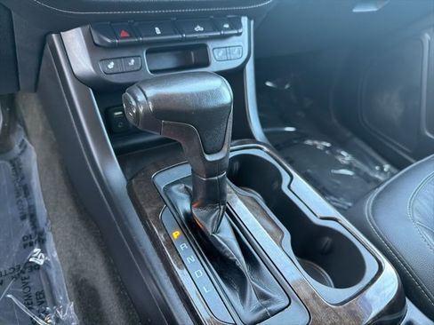 Used 2018 GMC Canyon SLT w/ Trailering Package image 30