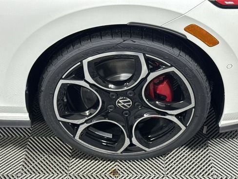 New 2025 Volkswagen GTI Autobahn image 10