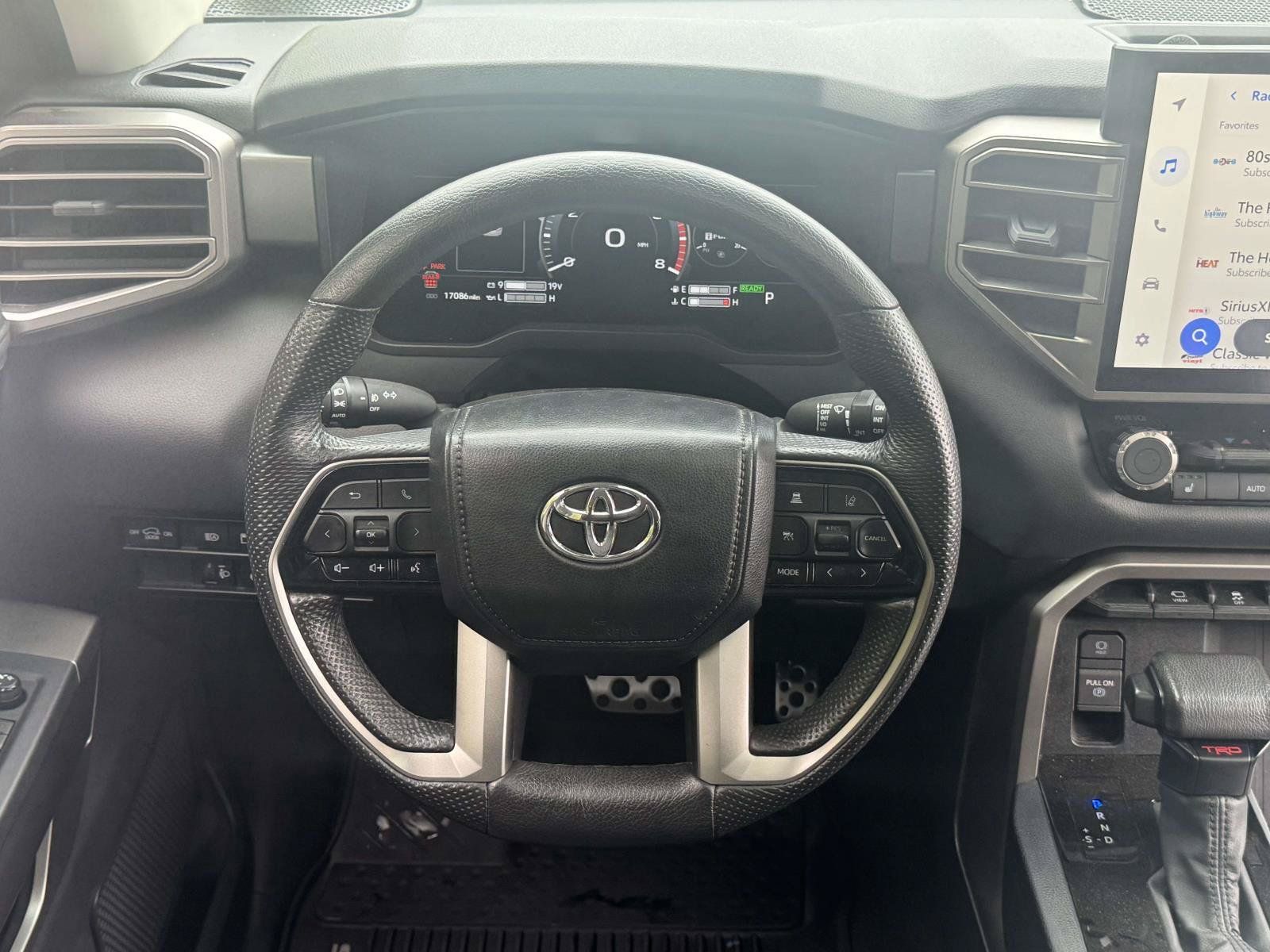 Used 2024 Toyota Sequoia SR5 w/ SR5 Premium Package AWD/4WD image 15