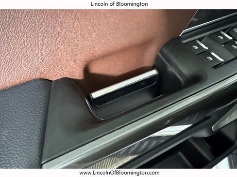 Used 2022 Ford F150 Lariat w/ Equipment Group 502A High image 38