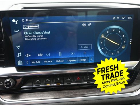 Used 2022 Chevrolet Silverado 1500 LTZ w/ LTZ Premium Package image 32