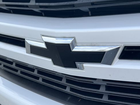Used 2021 Chevrolet Silverado 1500 RST w/ Bed Protection Package AWD/4WD image 8