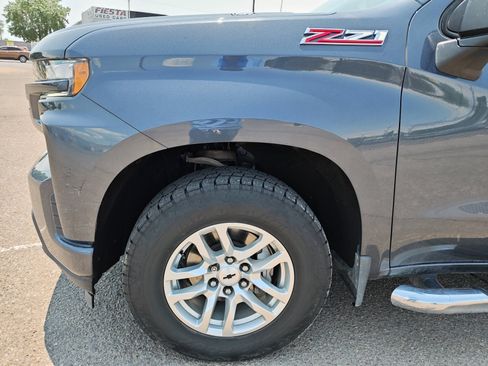 Used 2021 Chevrolet Silverado 1500 RST AWD/4WD image 10