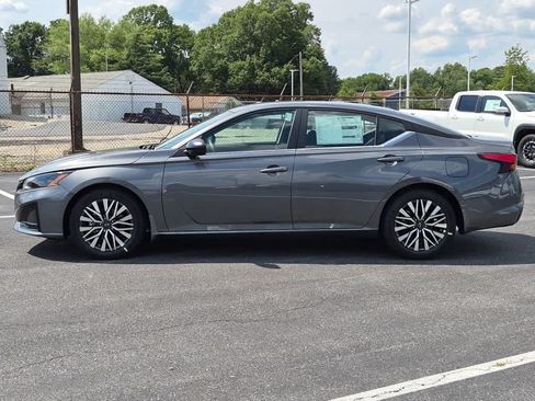 New 2026 Nissan Altima 2.5 SV FWD image 5