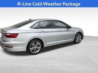 Used 2021 Volkswagen Jetta R-Line w/ R-Line Cold Weather Package video 2
