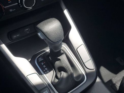Used 2023 Kia Soul LX w/ Option Group 015 FWD image 30