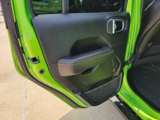 Used 2025 Jeep Wrangler Unlimited Rubicon 392 AWD/4WD image 32