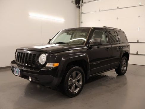 Used 2016 Jeep Patriot Sport w/ Power Value Group FWD image 5