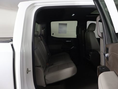 Used 2019 GMC Sierra 1500 SLT image 35
