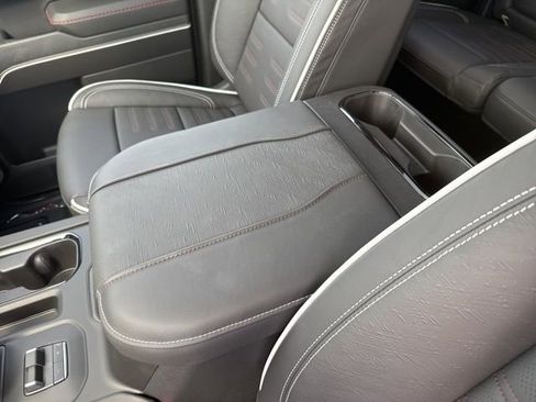 New 2026 GMC Sierra 1500 AT4X w/ LPO, Black Badging Package AWD/4WD image 31