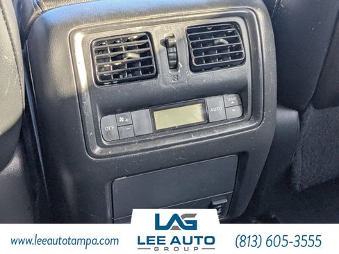 Used 2014 Nissan Pathfinder SL w/ SL Tech Package image 16