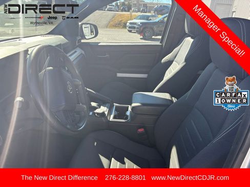 Used 2024 Toyota Tacoma TRD Off-Road image 10