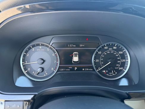 Used 2025 INFINITI QX60 Pure image 19