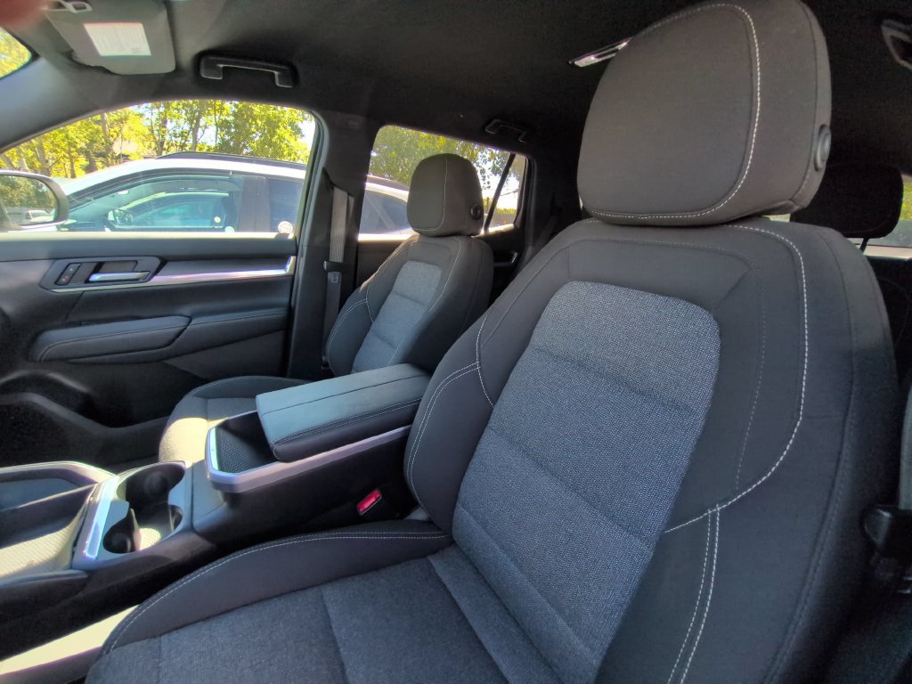 Used 2026 GMC Terrain Elevation FWD image 9