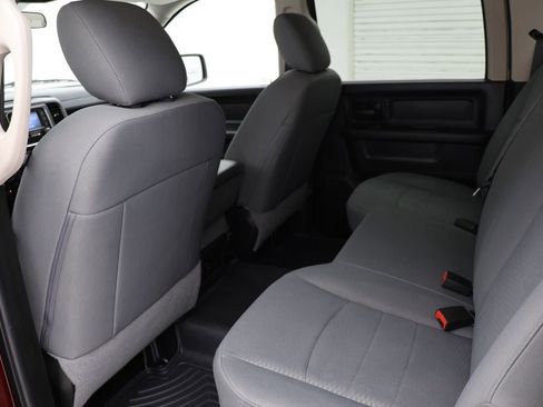 Used 2019 RAM 1500 Express w/ Express Value Package AWD/4WD image 15