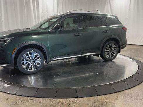 Certified 2026 INFINITI QX60 Luxe w/ Family Package image 6