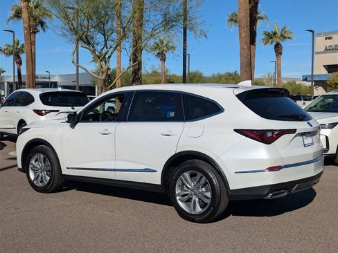 New 2026 Acura MDX SH-AWD image 4