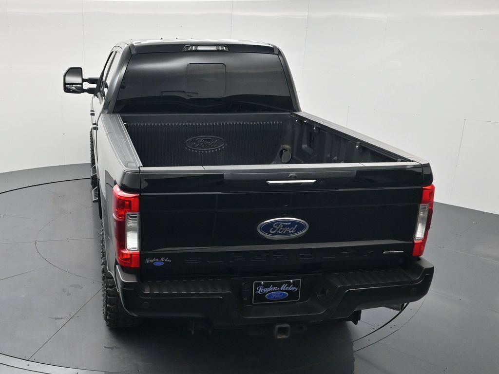 Used 2017 Ford F250 Lariat w/ Chrome Package AWD/4WD image 42