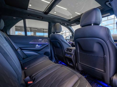 New 2026 Mercedes-Benz GLE 63 AMG S image 28