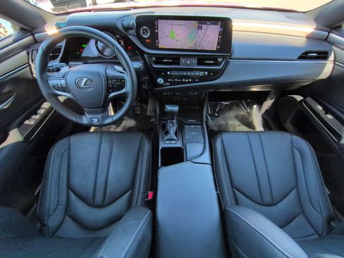 Used 2022 Lexus ES 300h F Sport w/ Accessory Package FWD image 16