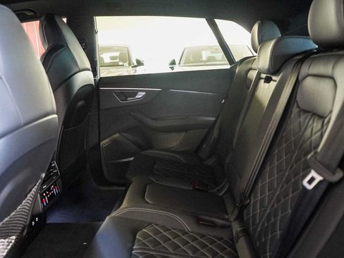 New 2026 Audi SQ8 Premium Plus AWD/4WD image 18