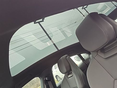 Certified 2023 Audi e-tron GT Premium Plus image 10