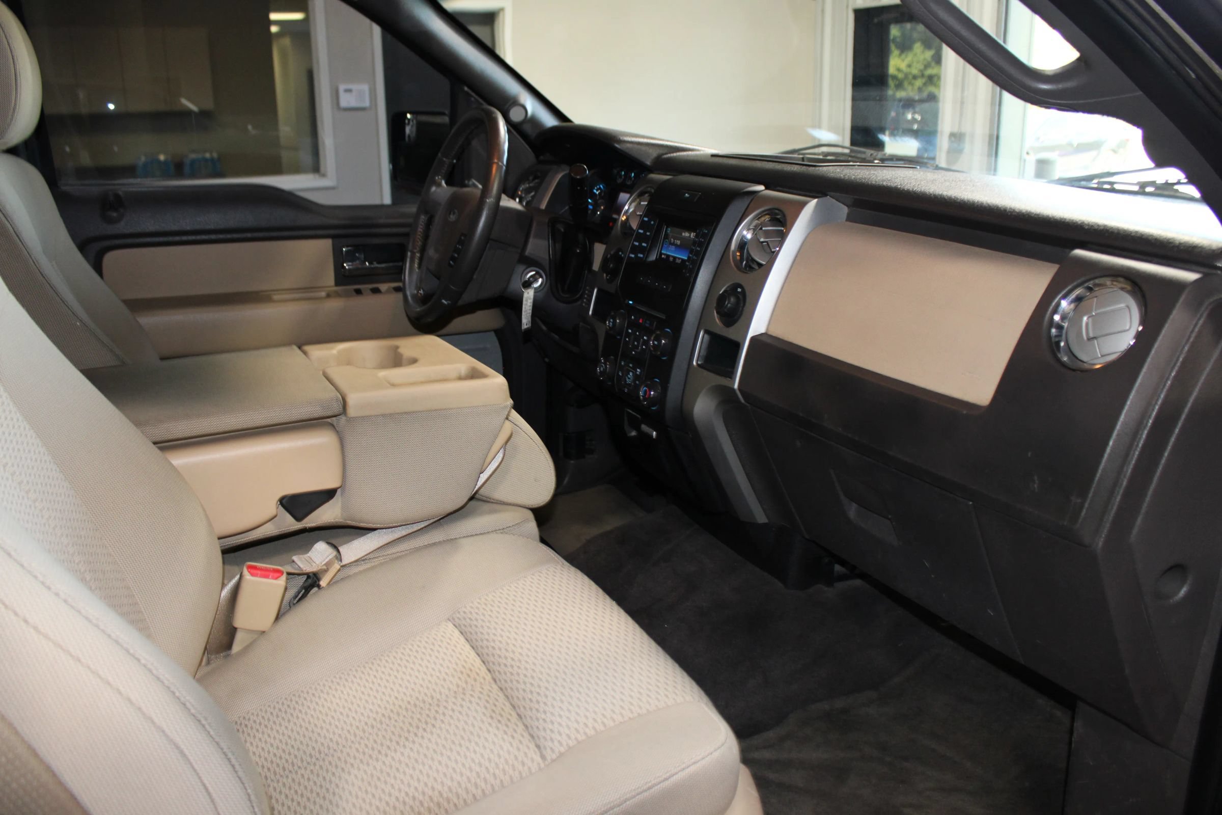 Used 2013 Ford F150 XLT w/ XLT Chrome Pkg RWD image 25