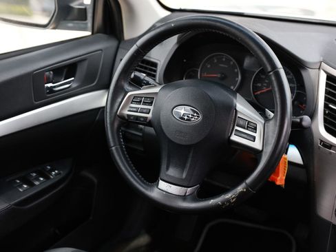Used 2013 Subaru Legacy 2.5i Premium AWD/4WD image 30