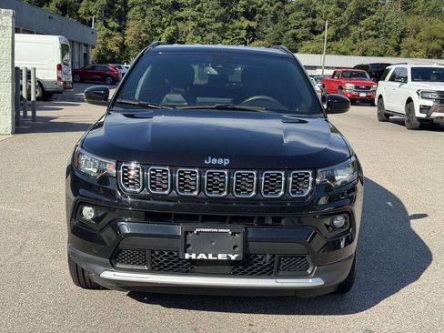 Used 2025 Jeep Compass Limited AWD/4WD image 25