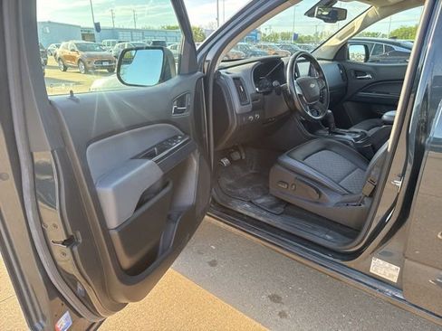 Used 2018 Chevrolet Colorado Z71 image 10