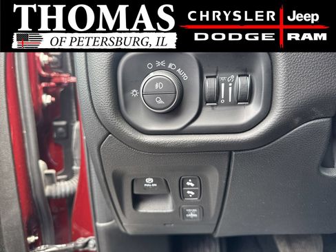Used 2025 RAM 1500 Big Horn AWD/4WD image 11