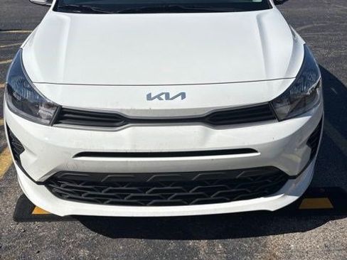 Used 2022 Kia Rio LX FWD image 2