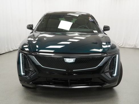 Used 2024 Cadillac Lyriq Sport w/ LPO, Floor Liner Package AWD/4WD image 37