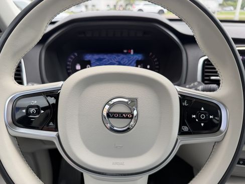 Certified 2025 Volvo XC90 B5 Plus w/ Protection Package Premier AWD/4WD image 30