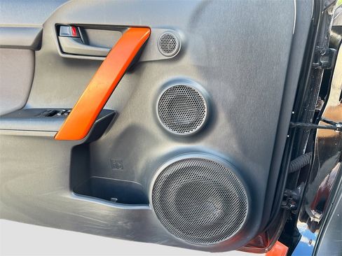 Used 2015 Scion tC image 17