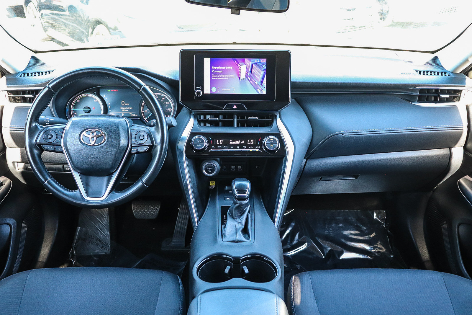 Certified 2024 Toyota Venza LE AWD/4WD image 13