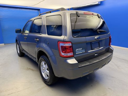 Used 2010 Ford Escape XLT FWD image 5